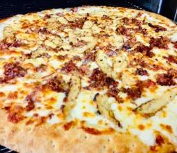 Poker's Original Grilled Chicken Pizza